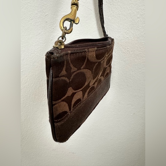 Coach | Preloved Dark Brown Signature Canvas Wristlet - Picture 6 of 11